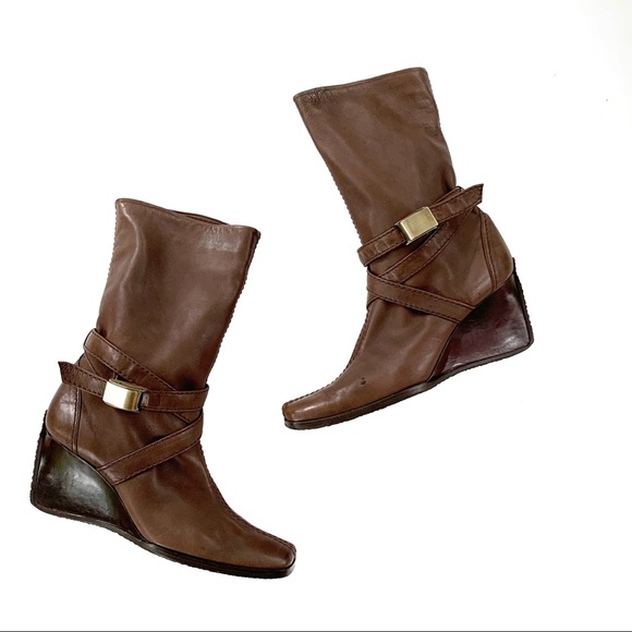 stuart weitzman kenzie boot